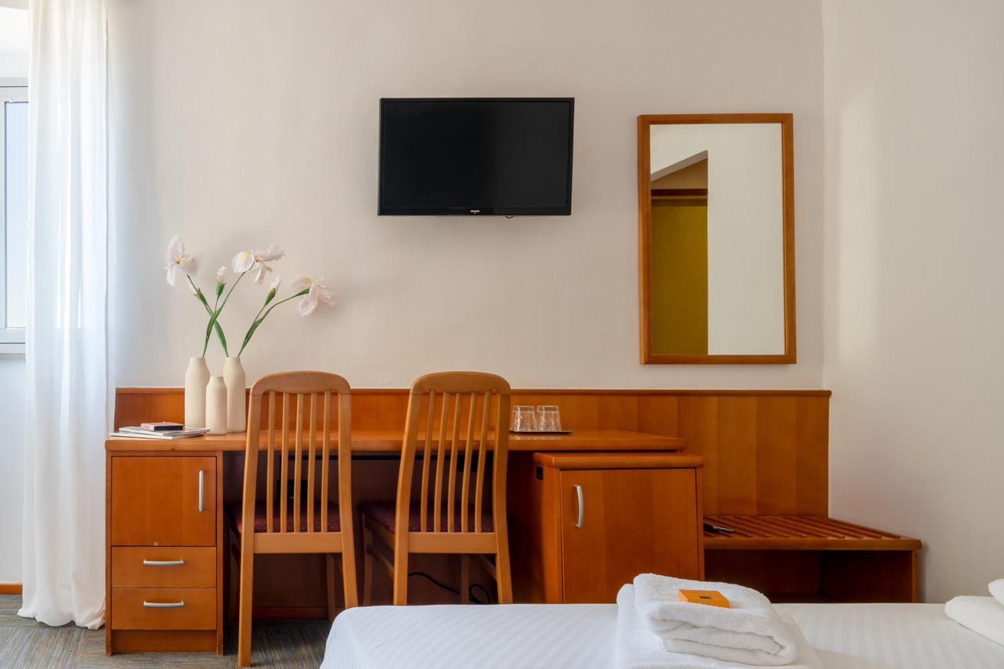 Newly Renovated Hotel Kastil Bol Luaran gambar