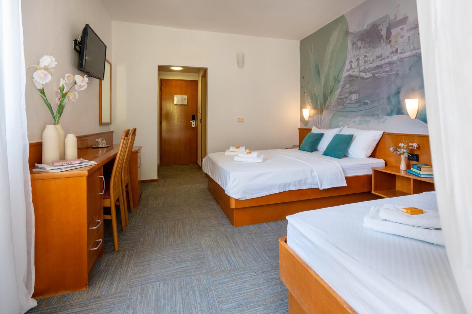Newly Renovated Hotel Kastil Bol Bilik gambar