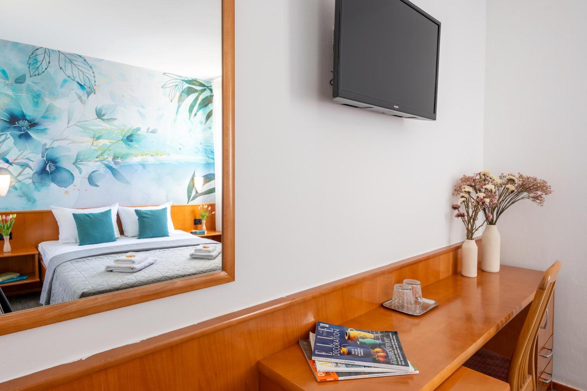 Newly Renovated Hotel Kastil Bol Bilik gambar